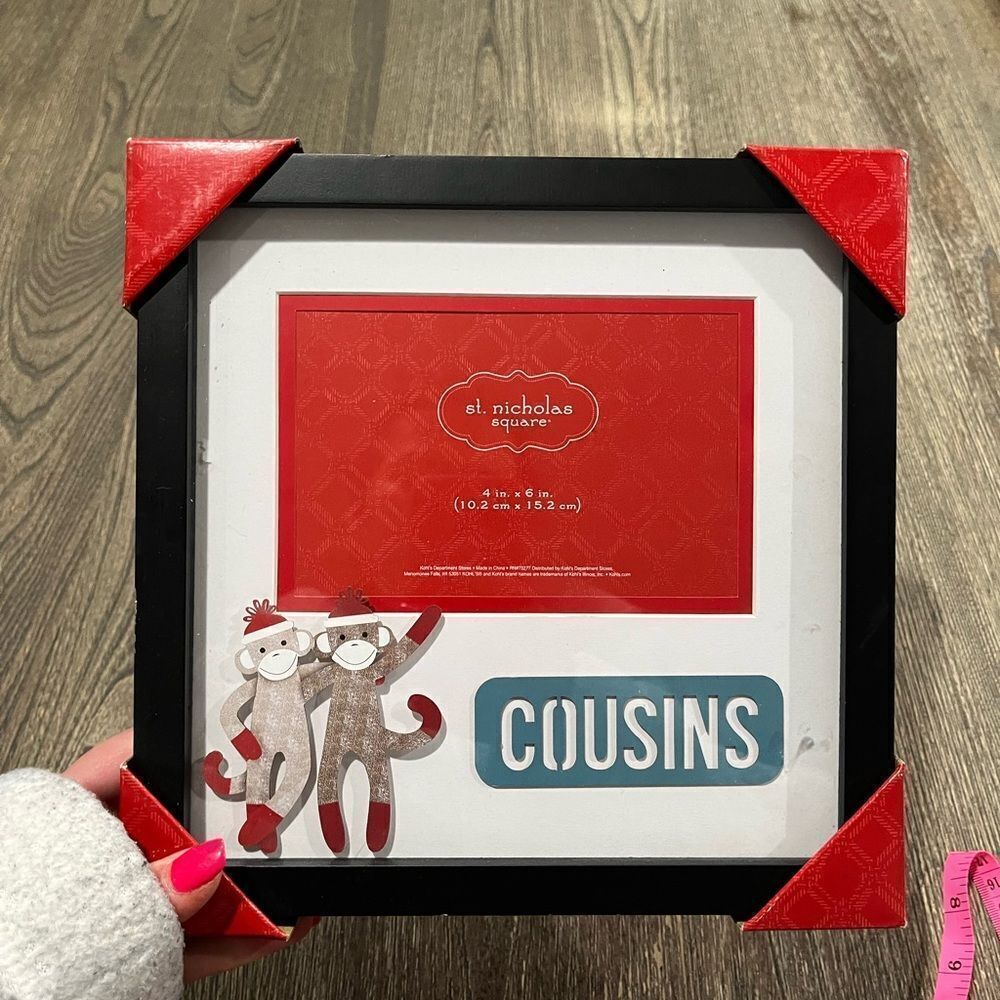 NEW St. Nicholas Square Sock Monkey Cousins Tree Lot Picture Photo Frame 4"x6"